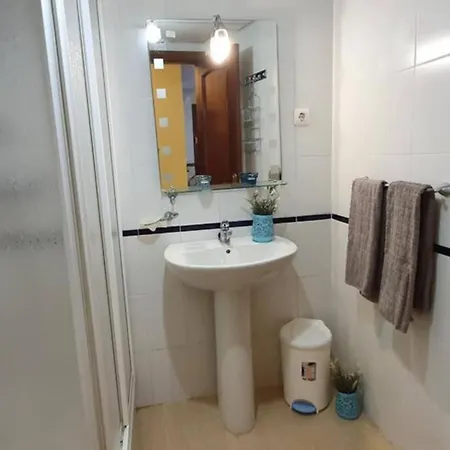 Comfortable Perfectly Located & Equipped Apartment *