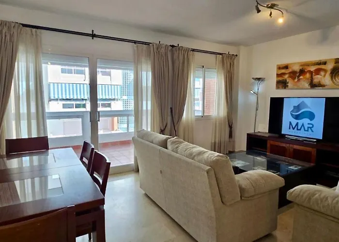 Urban 2Br Apartment - Pool - Los Boliches アパート フエンヒロラ