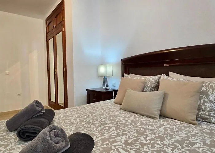 Апартаменти Urban 2Br Apartment - Pool - Los Boliches